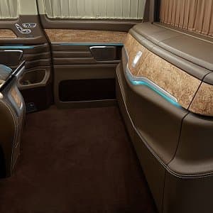 V-447 VIP · 2