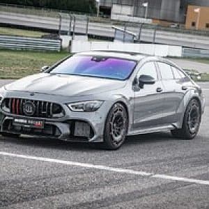 The BRABUS ROCKET 900 "ONE OF TEN" · 22